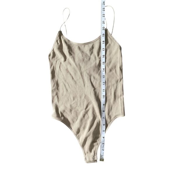 Simons Bodysuit - Picture 3 of 6